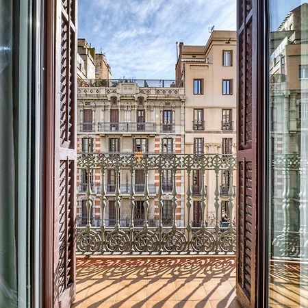 Beautiful 4Bd 4Ba Apartment In Eixample District Barcelona Exterior photo